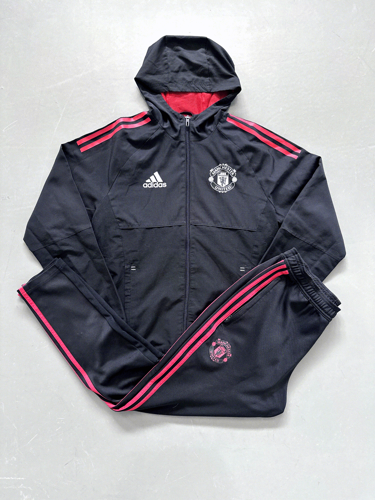 Adidas x Manchester United Vintage Tracksuit | S