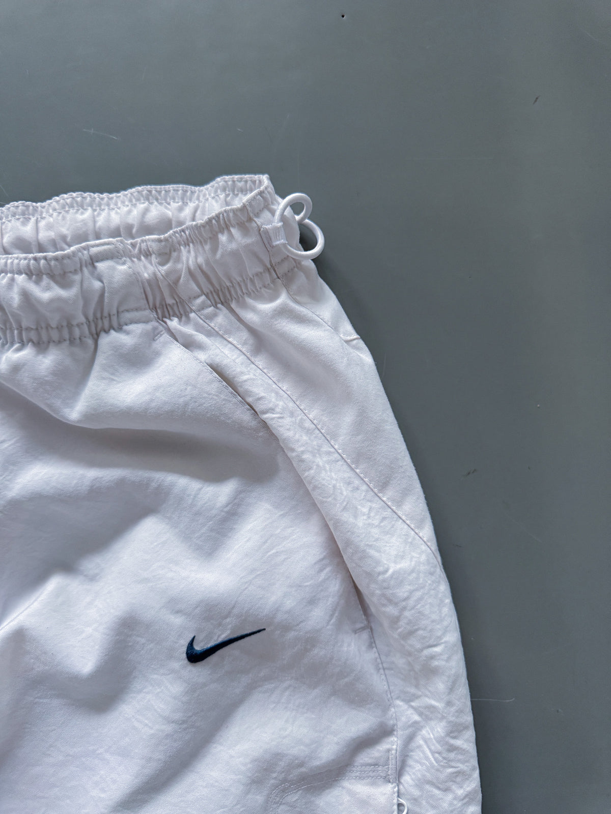 Nike Air Vintage Trackpants | M