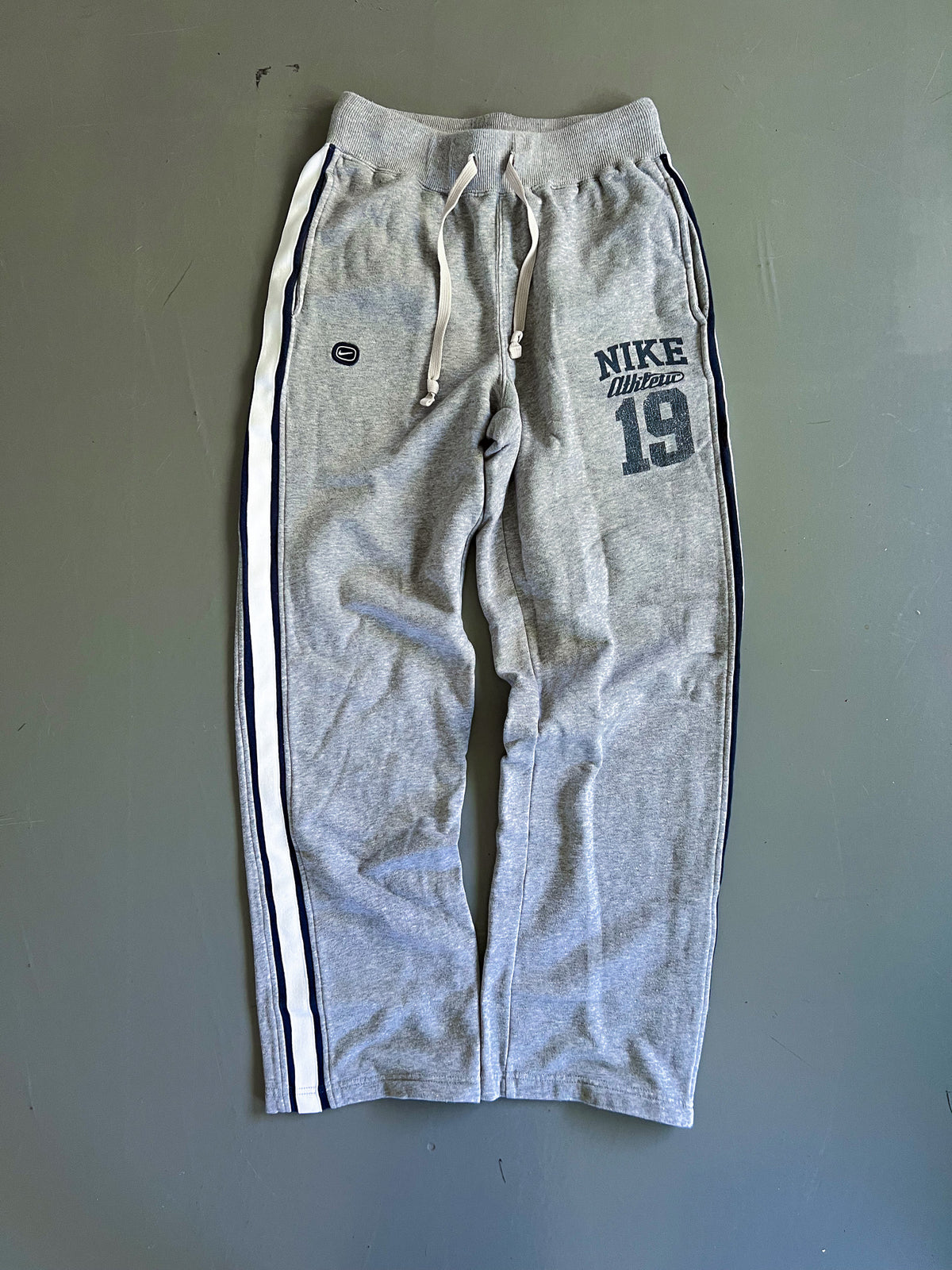 Nike Vintage Open Leg Sweatpants| S