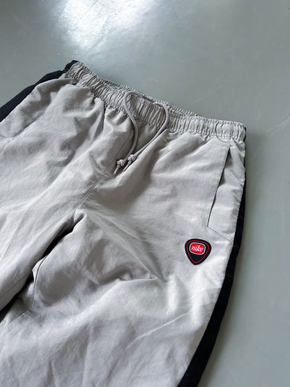 Nike Vintage Trackpants | L