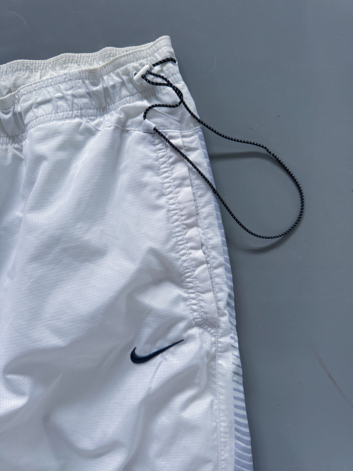 Nike Vintage Trackpants | L