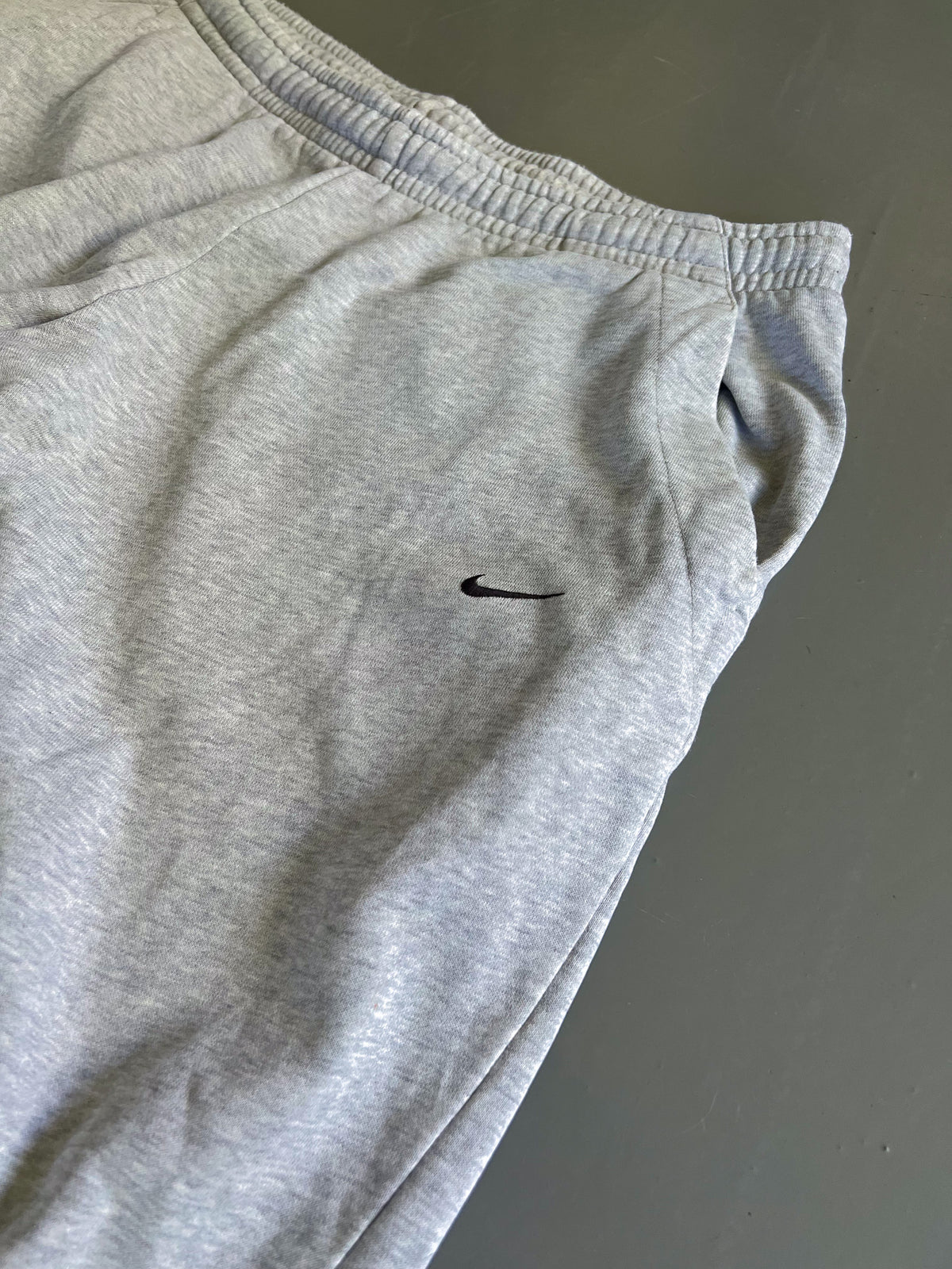 Nike Vintage Open Leg Sweatpants | M