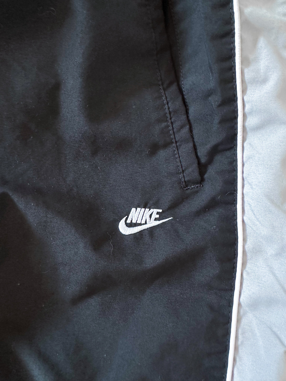 Nike Vintage Trackpants | M