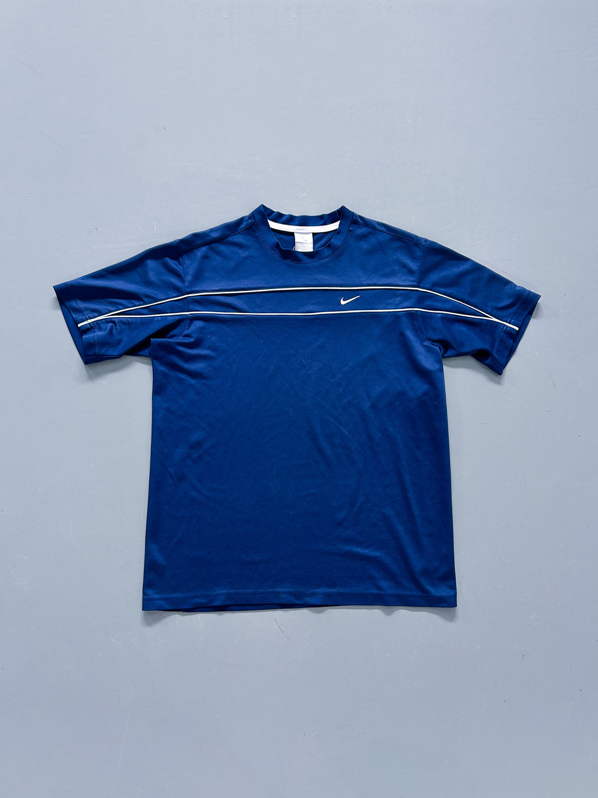 Nike Vintage *PREMIUM* Shirt | M