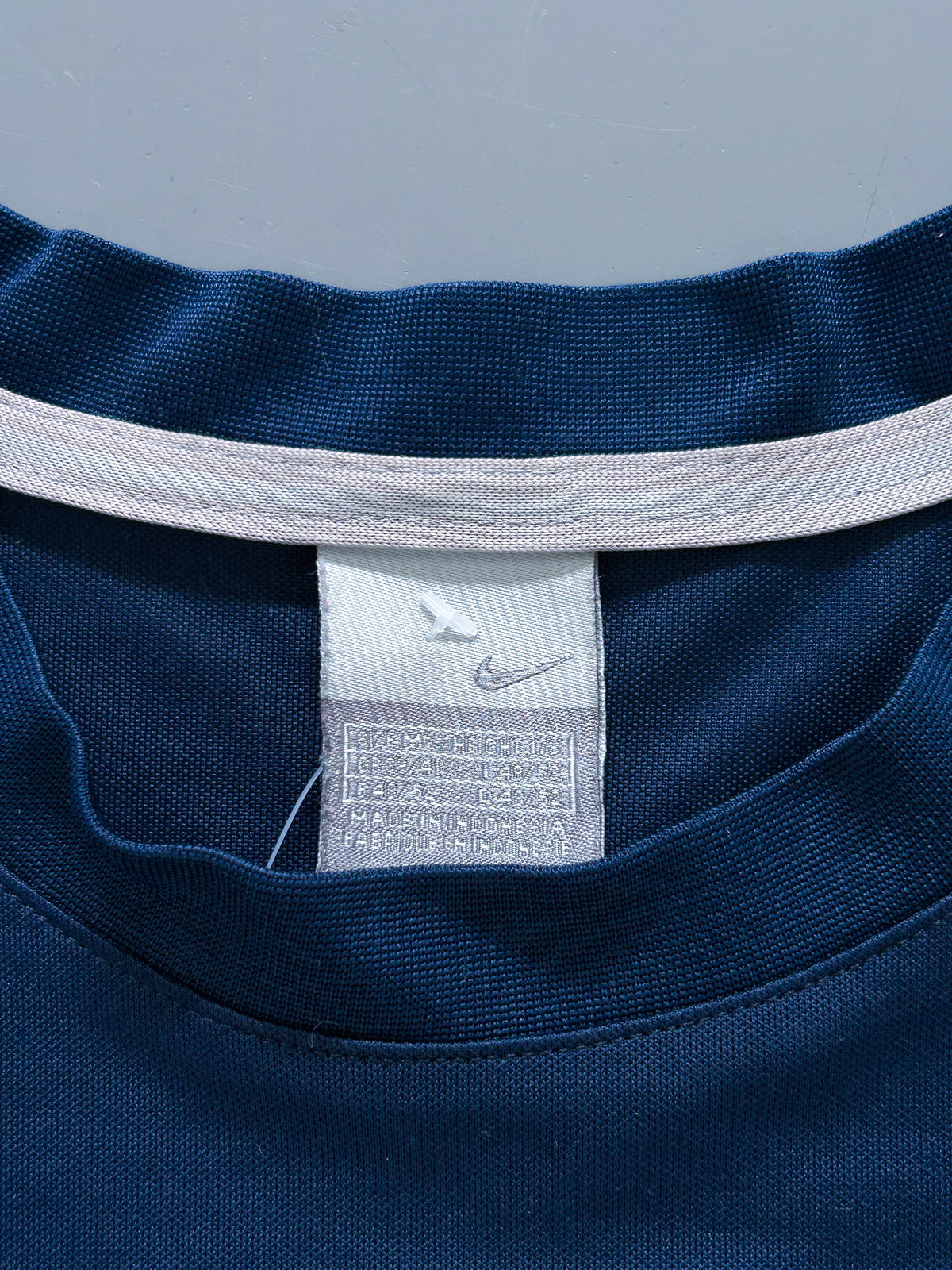 Nike Vintage *PREMIUM* Shirt | M