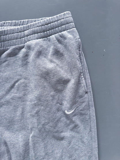 Nike Vintage Trackpants | XL