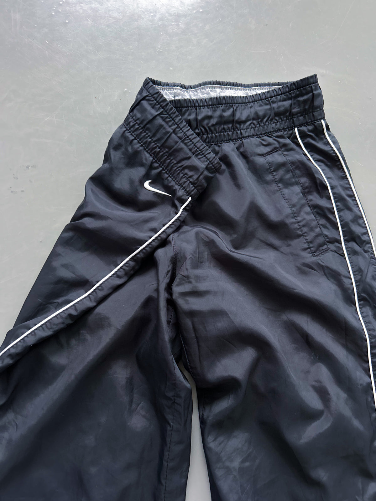Nike Vintage Trackpants | XS