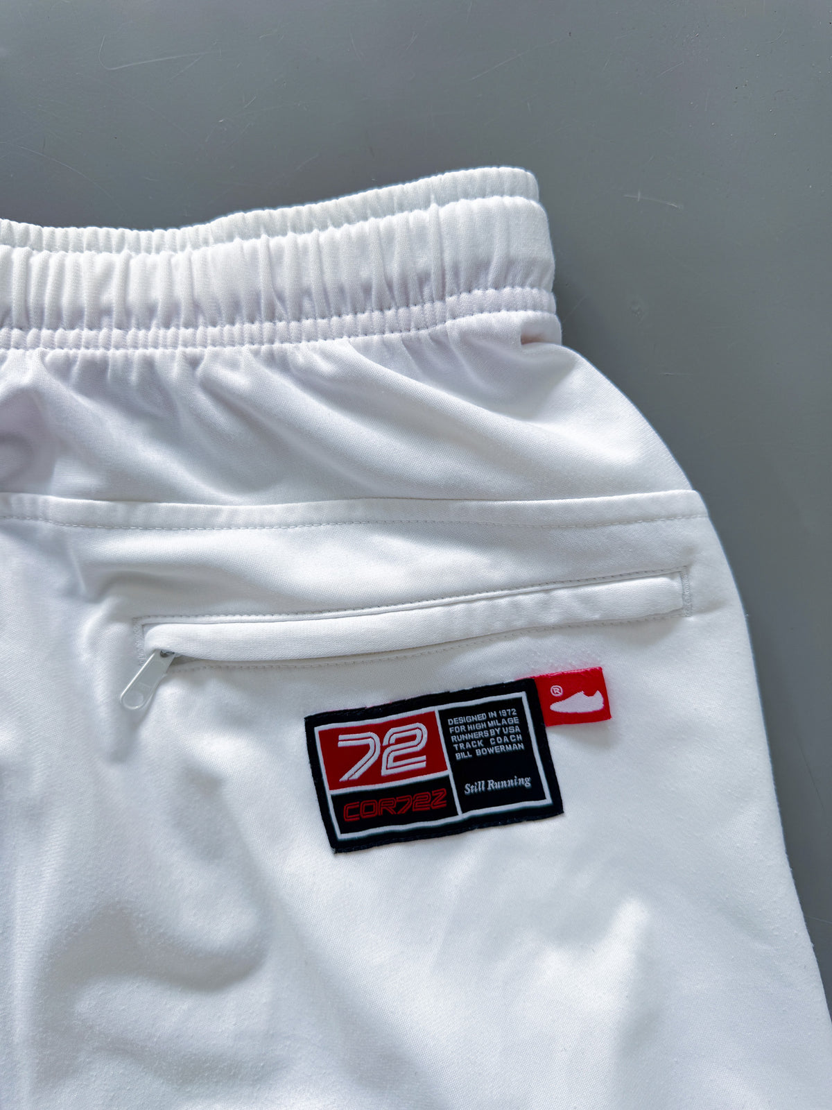 Nike Vintage *PREMIUM* Trackpants | L