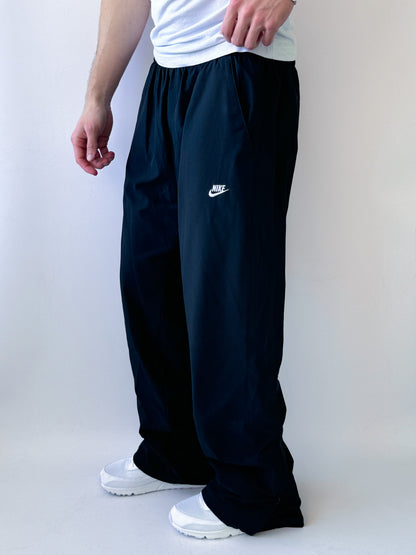 Nike Vintage Trackpants | L