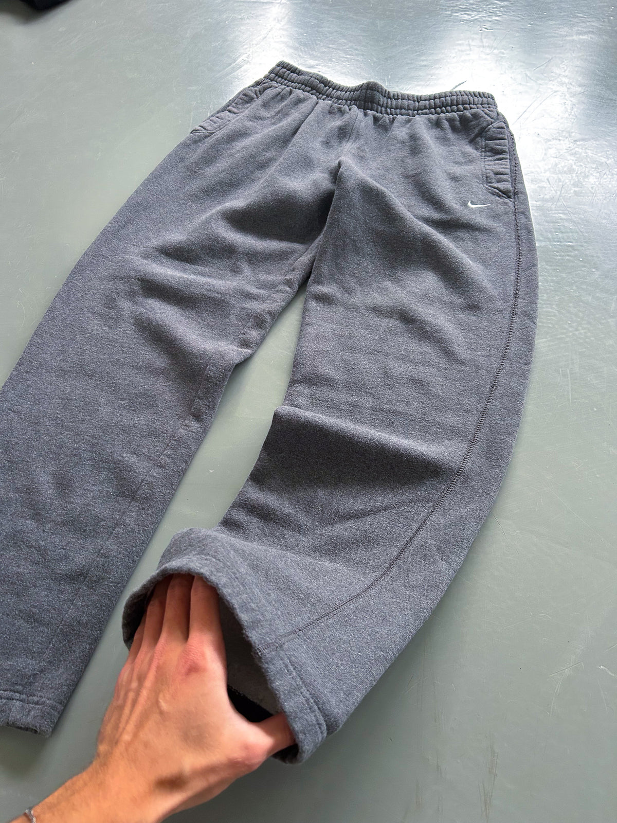 Nike Vintage Open Leg Sweatpants | Fittet M