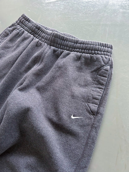 Nike Vintage Open Leg Sweatpants | Fittet M