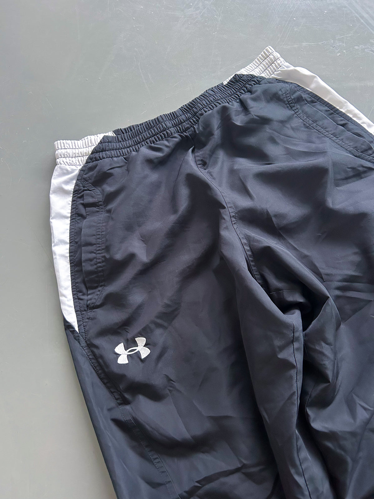 Under Armour Vintage Trackpants | S