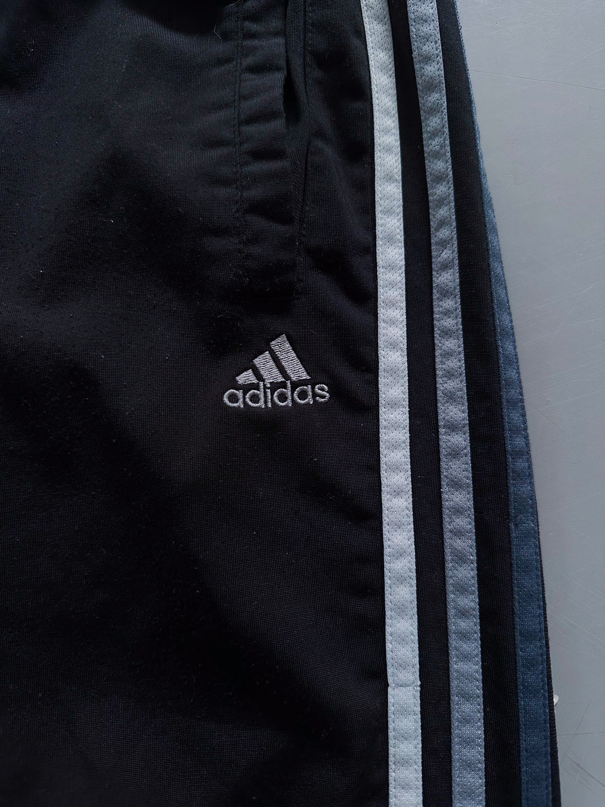 Adidas Vintage Trackpants | M