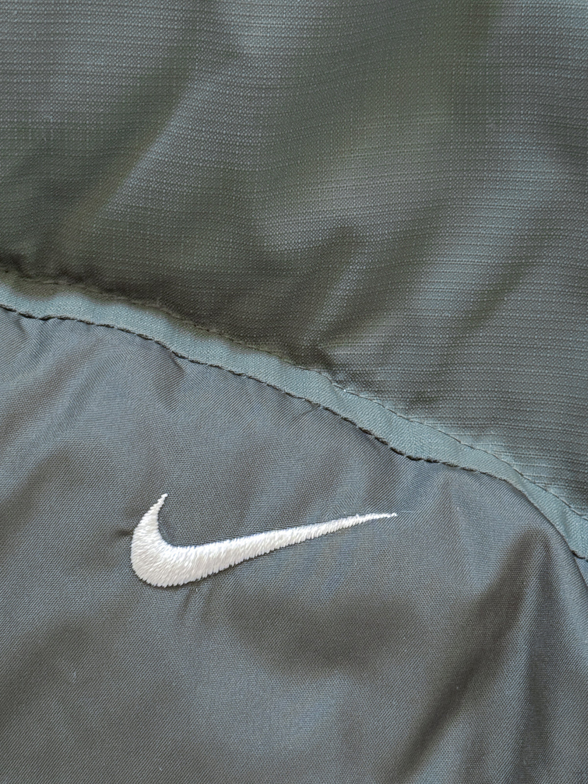 Nike Vintage Puffer / Winter Jacket | L