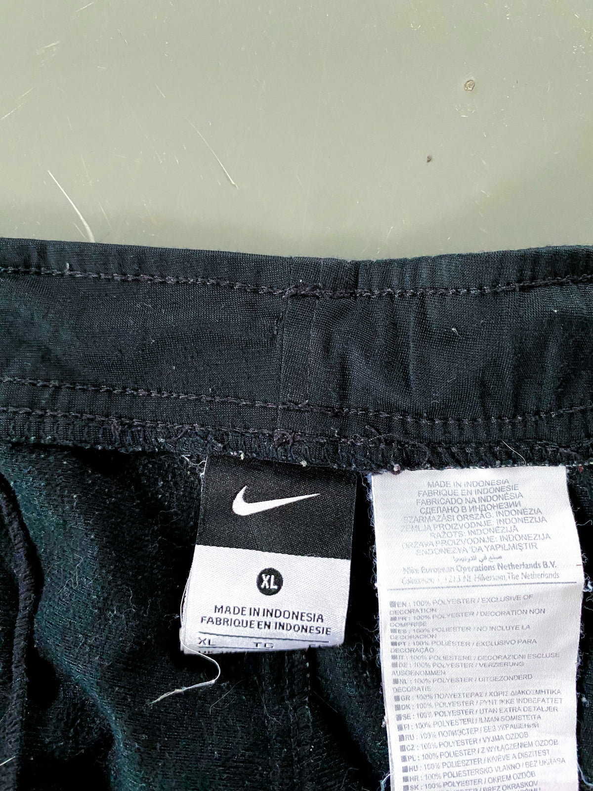 Nike Vintage Trackpants | XL