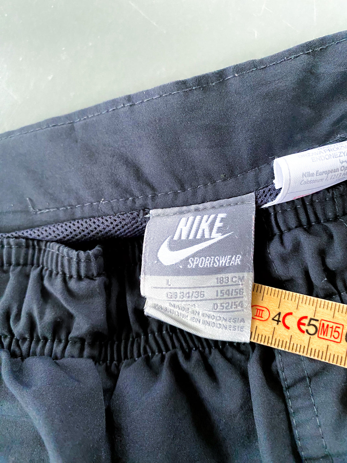 Nike Vintage Trackpants | L
