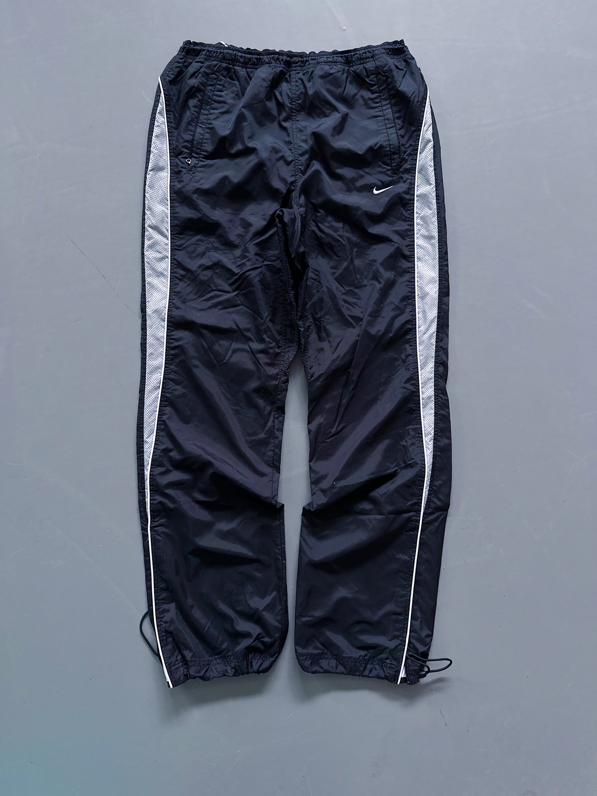 Nike Vintage *PREMIUM* Trackpants | M