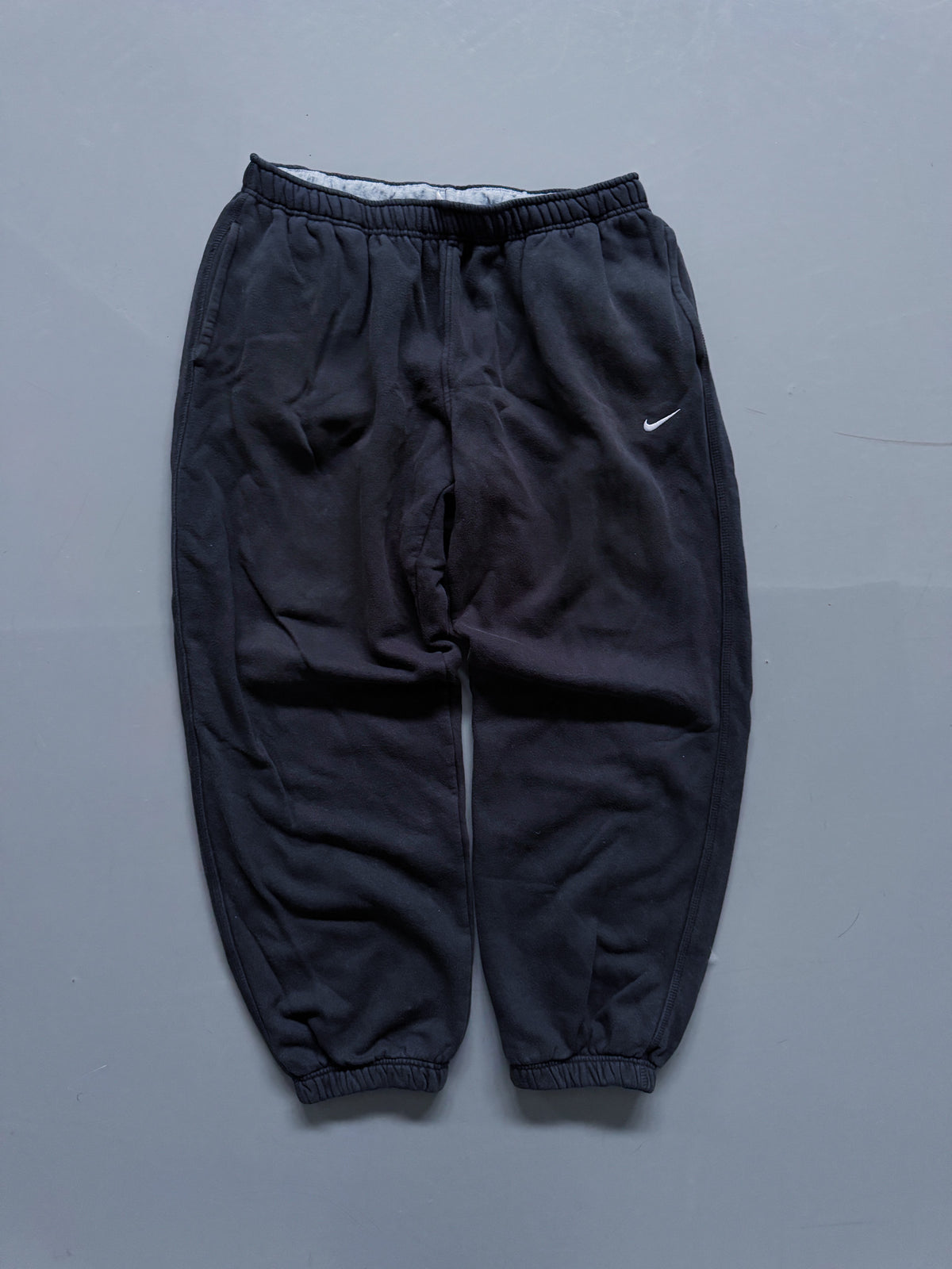 Nike Vintage Trackpants | L