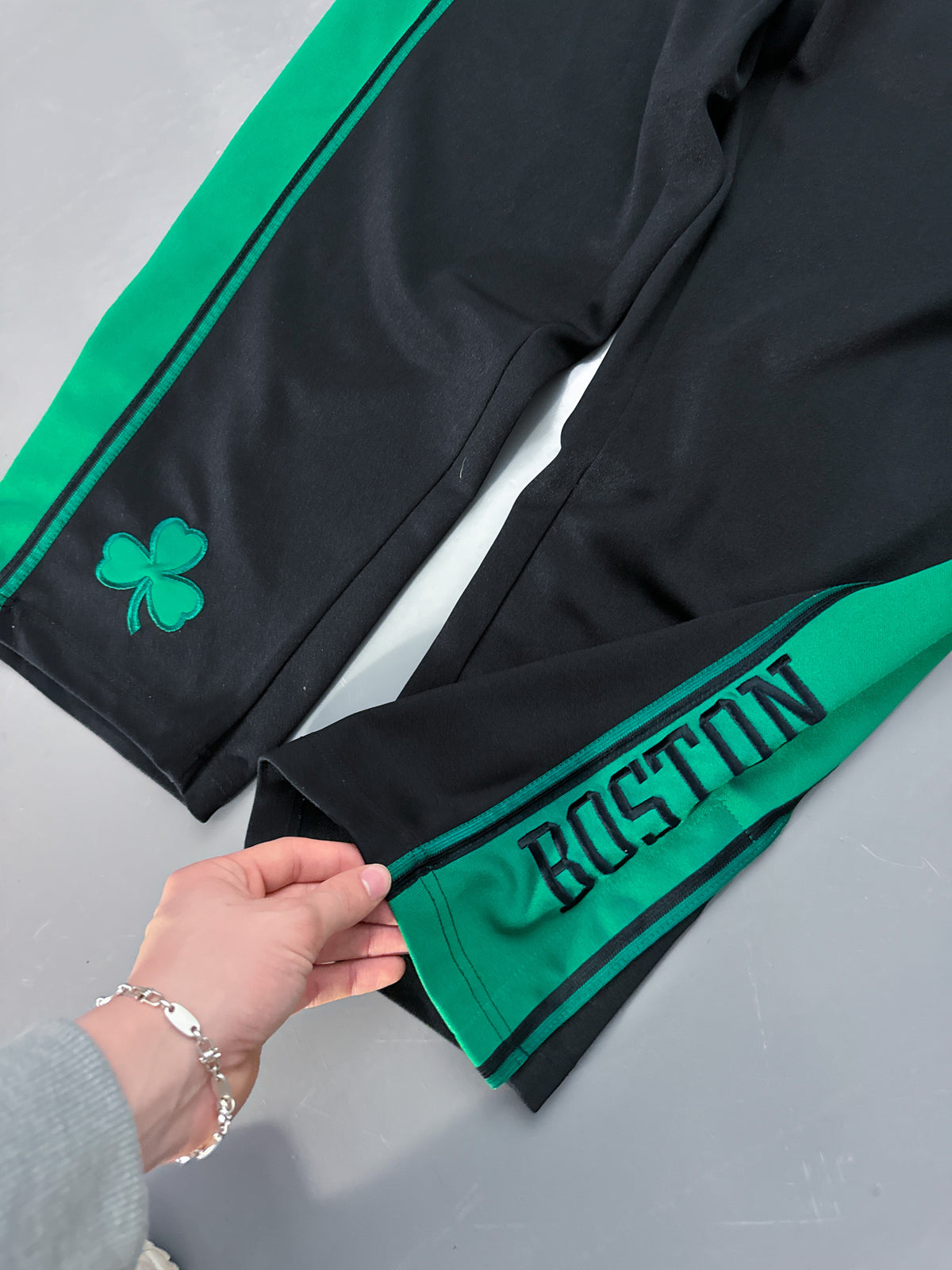 Nike x Celtics Vintage Trackpants | L