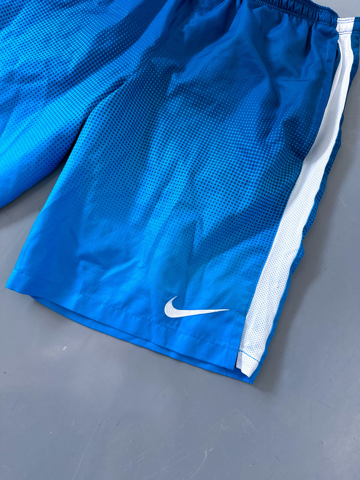 Nike Vintage Shorts | M