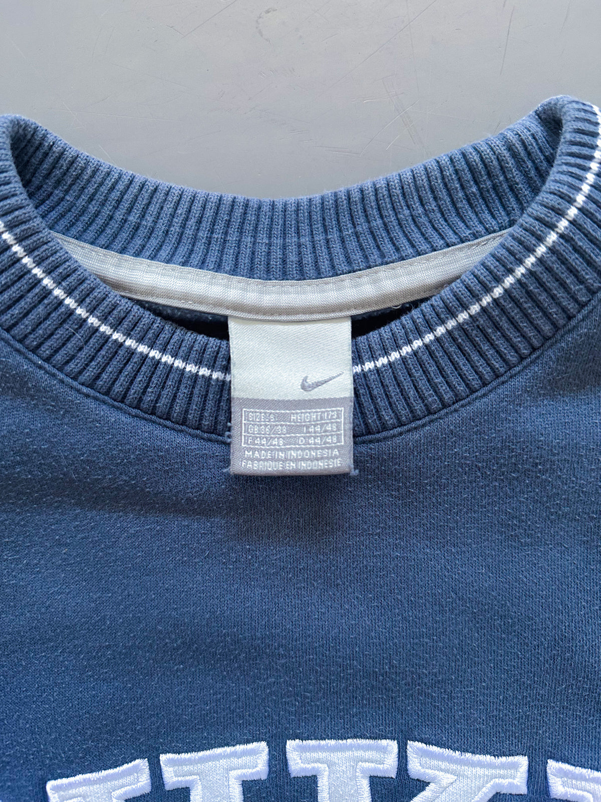 Nike Vintage *Spellout* Pullover | S
