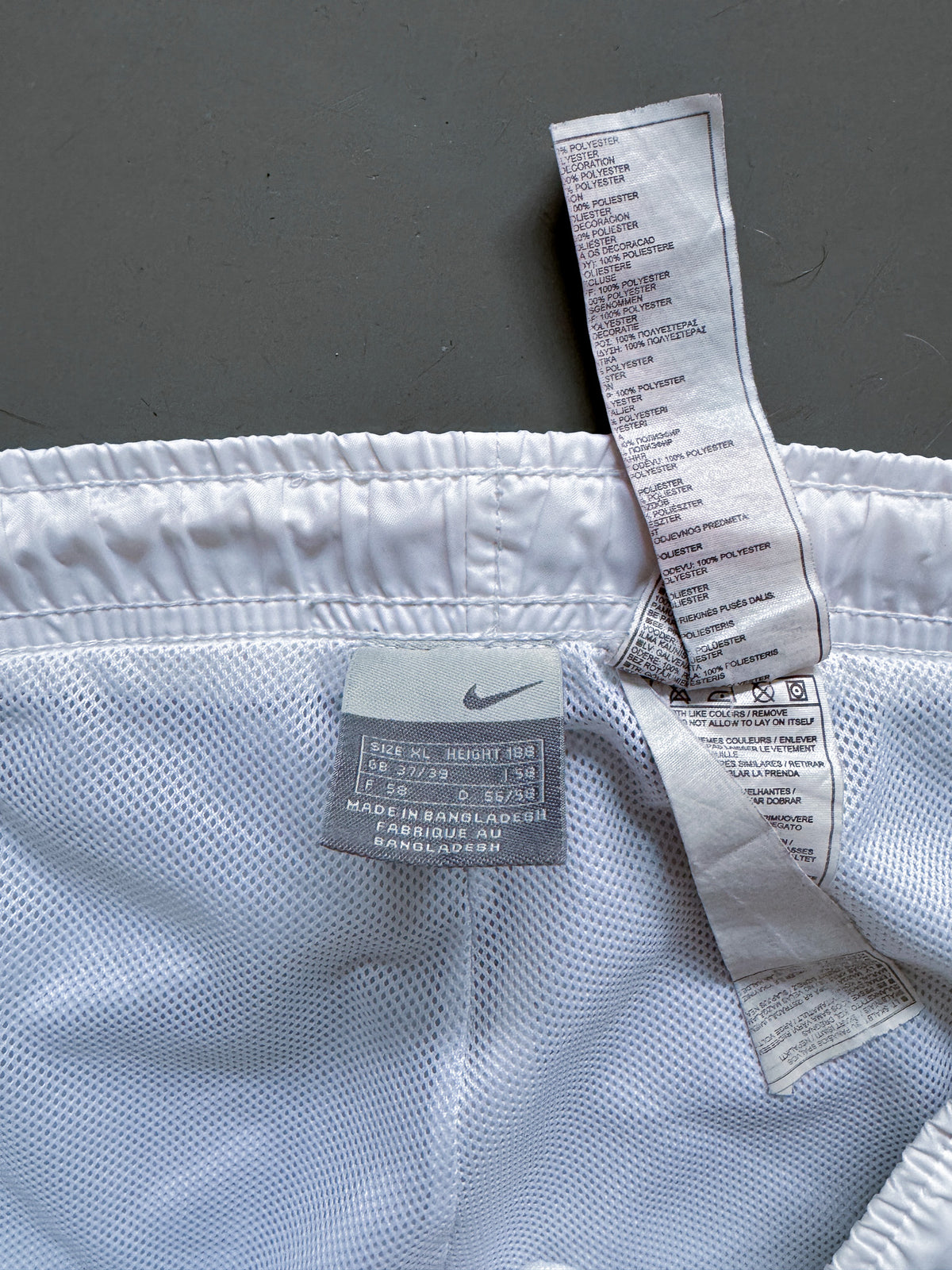 Nike Vintage Trackpants | L