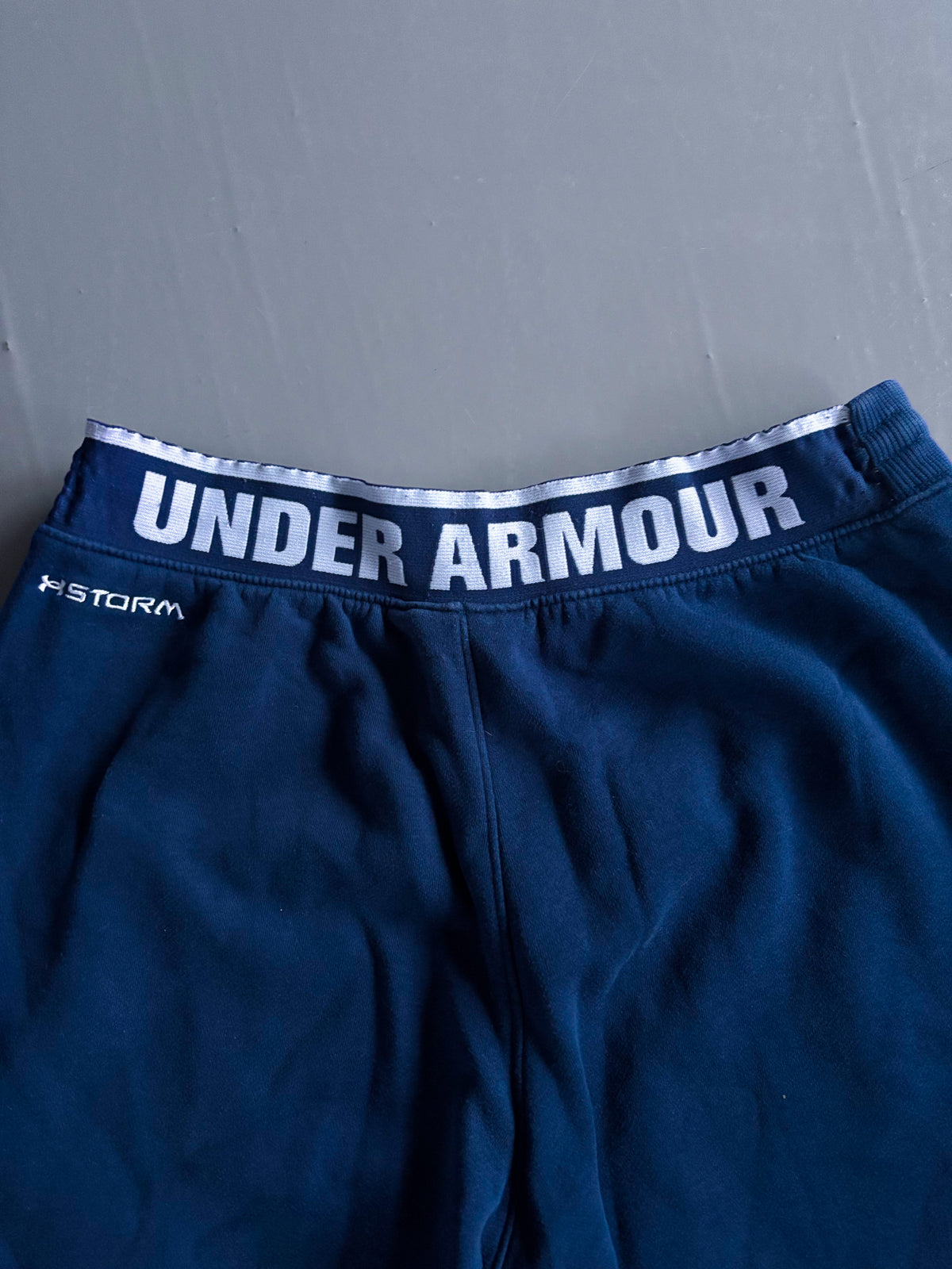 Under Armour Vintage Sweatpants | L
