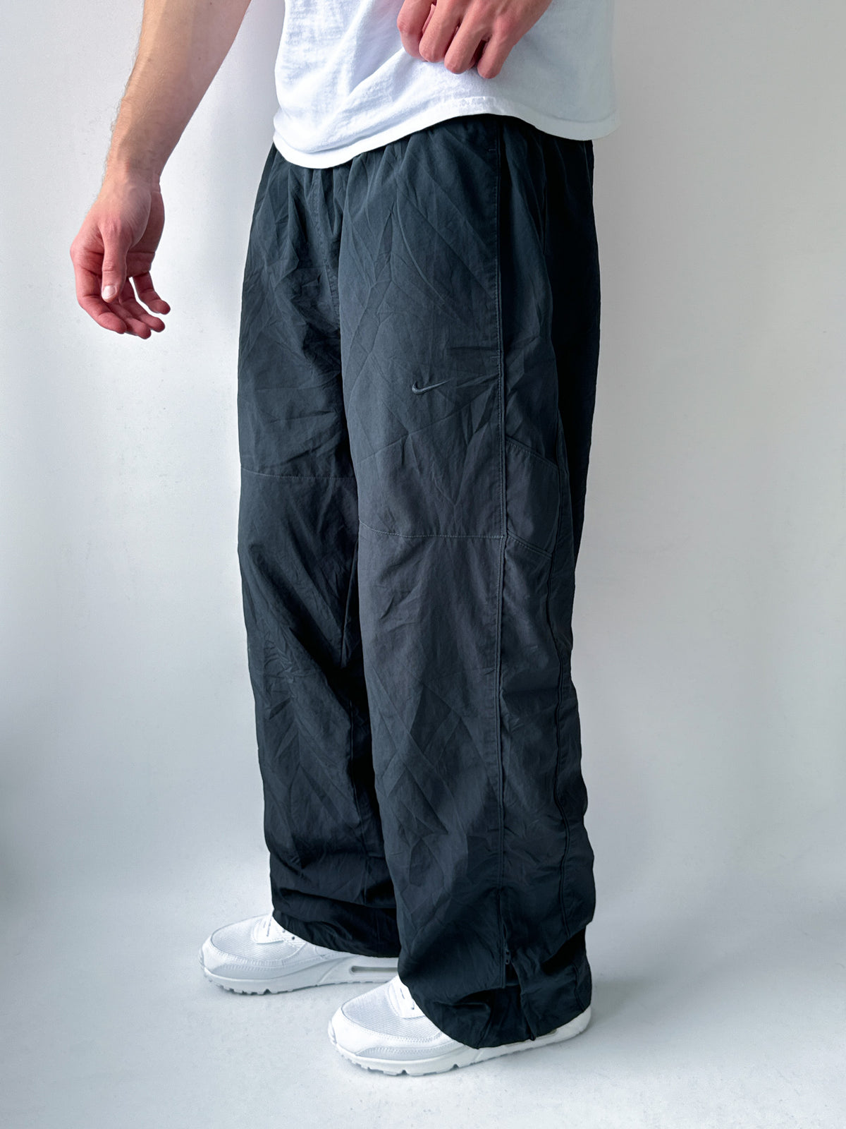 Nike Vintage Trackpants | L