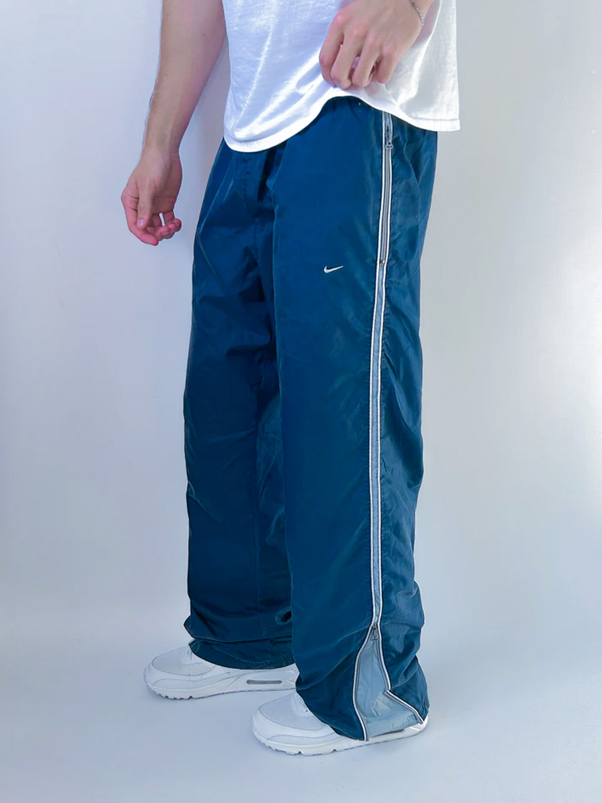 Nike Vintage Trackpants | L