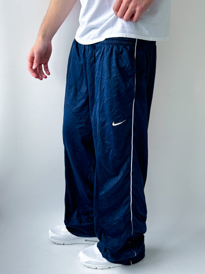 Nike Vintage Trackpants | M