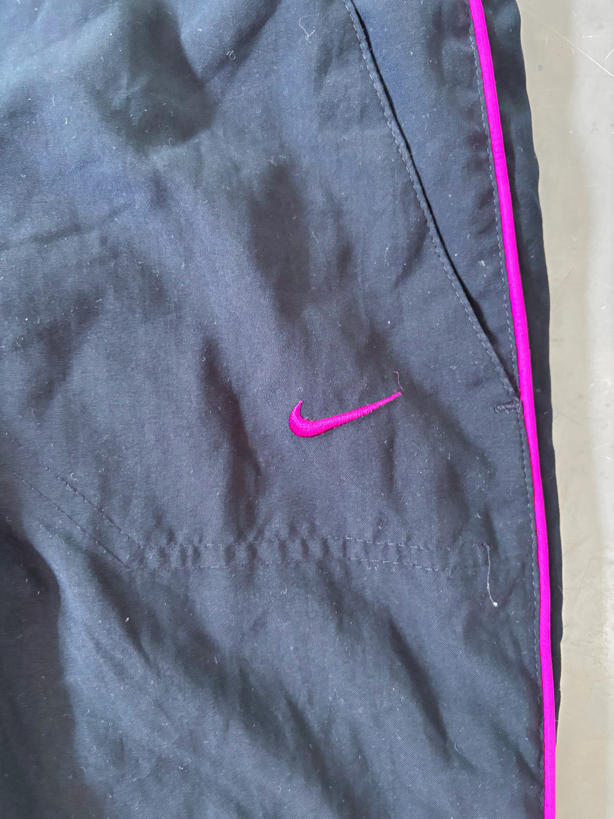 Nike Vintage Trackpants | XS