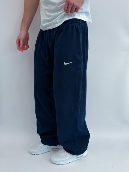 Nike Vintage *Navy* Sweatpants | XL
