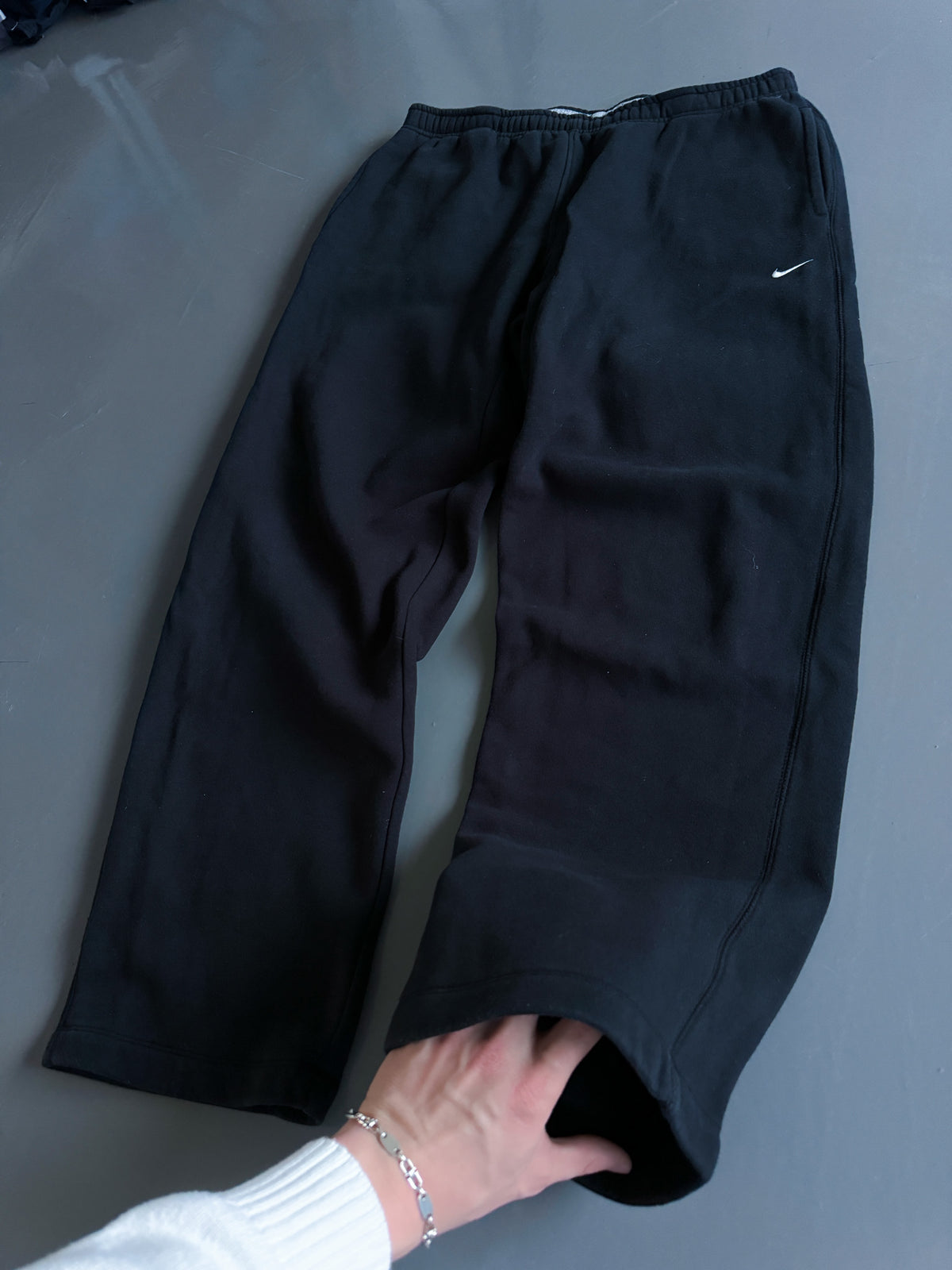 Nike Vintage Open Leg Sweatpants | M