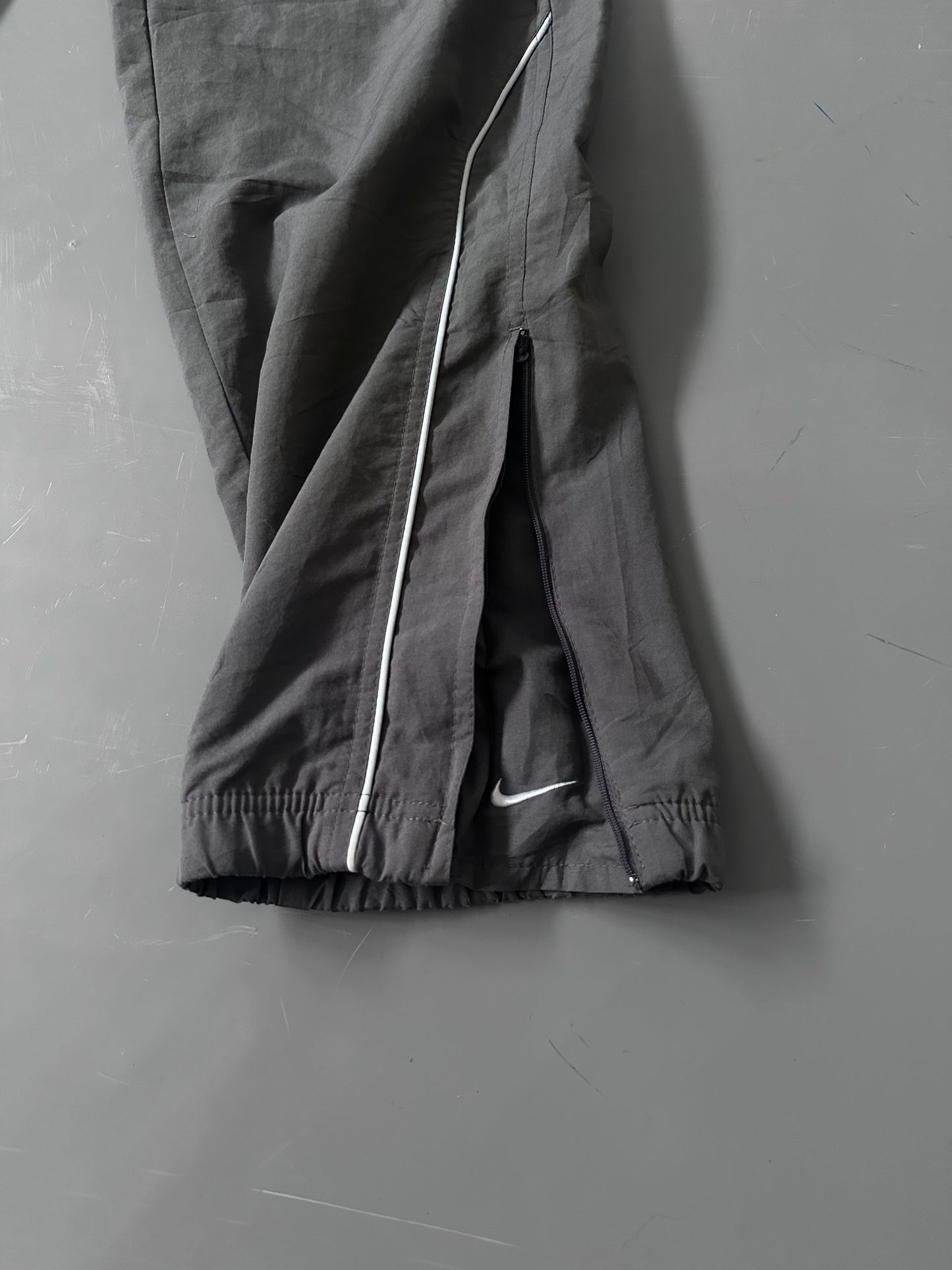 Nike Vintage Trackpants | M