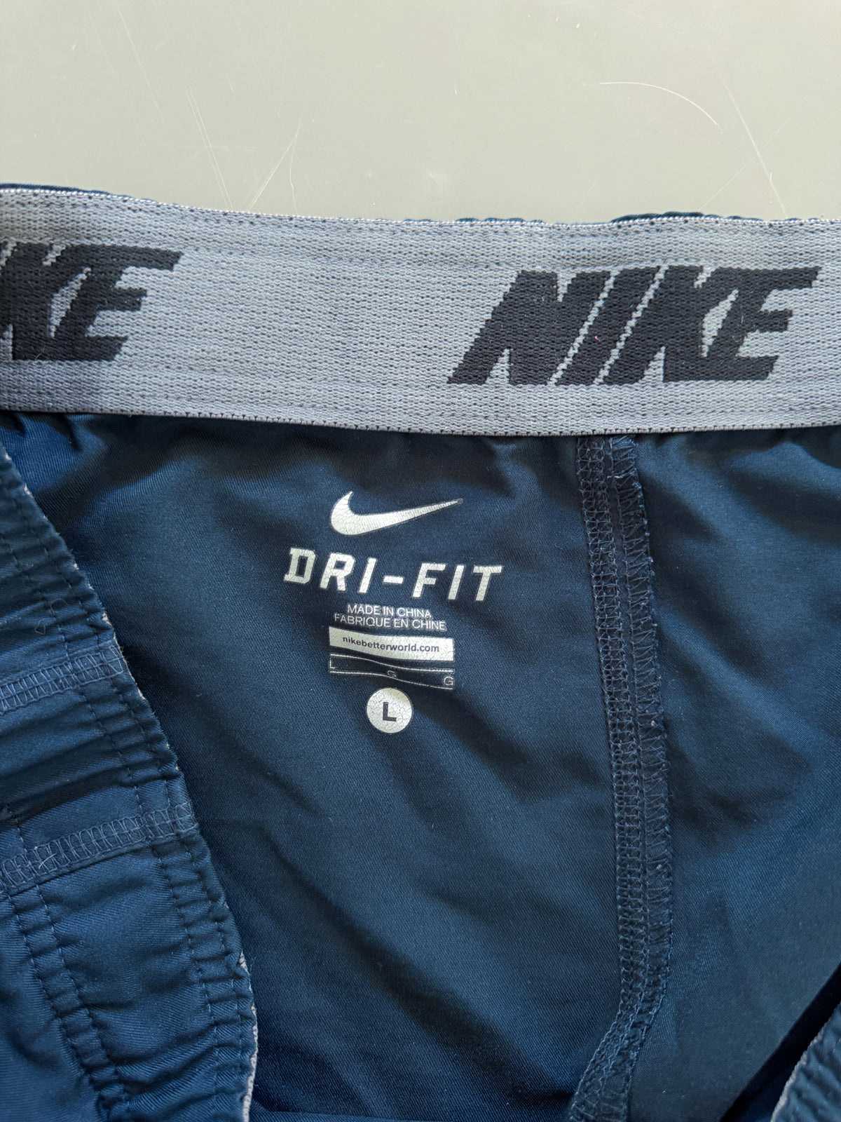 Nike Vintage Trackpants | L