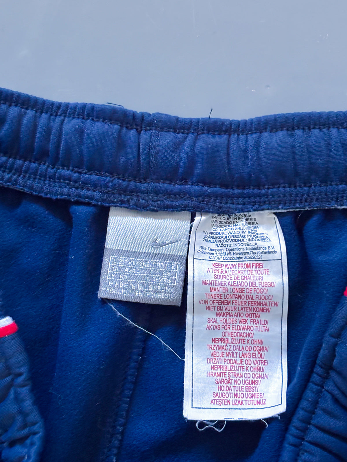 Nike Vintage Trackpants | XL