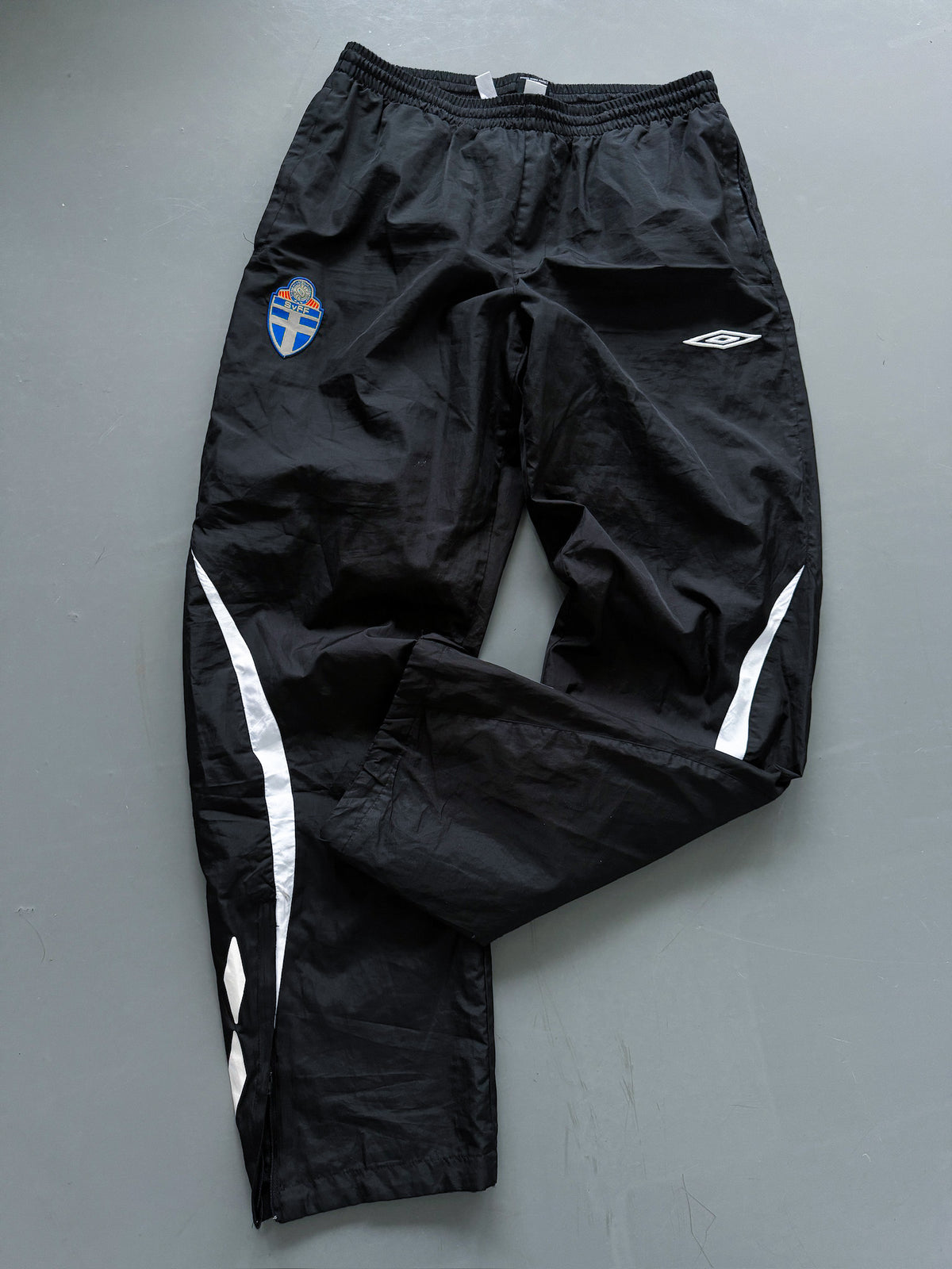 Umbro x Sweden Vintage Trackpants | L