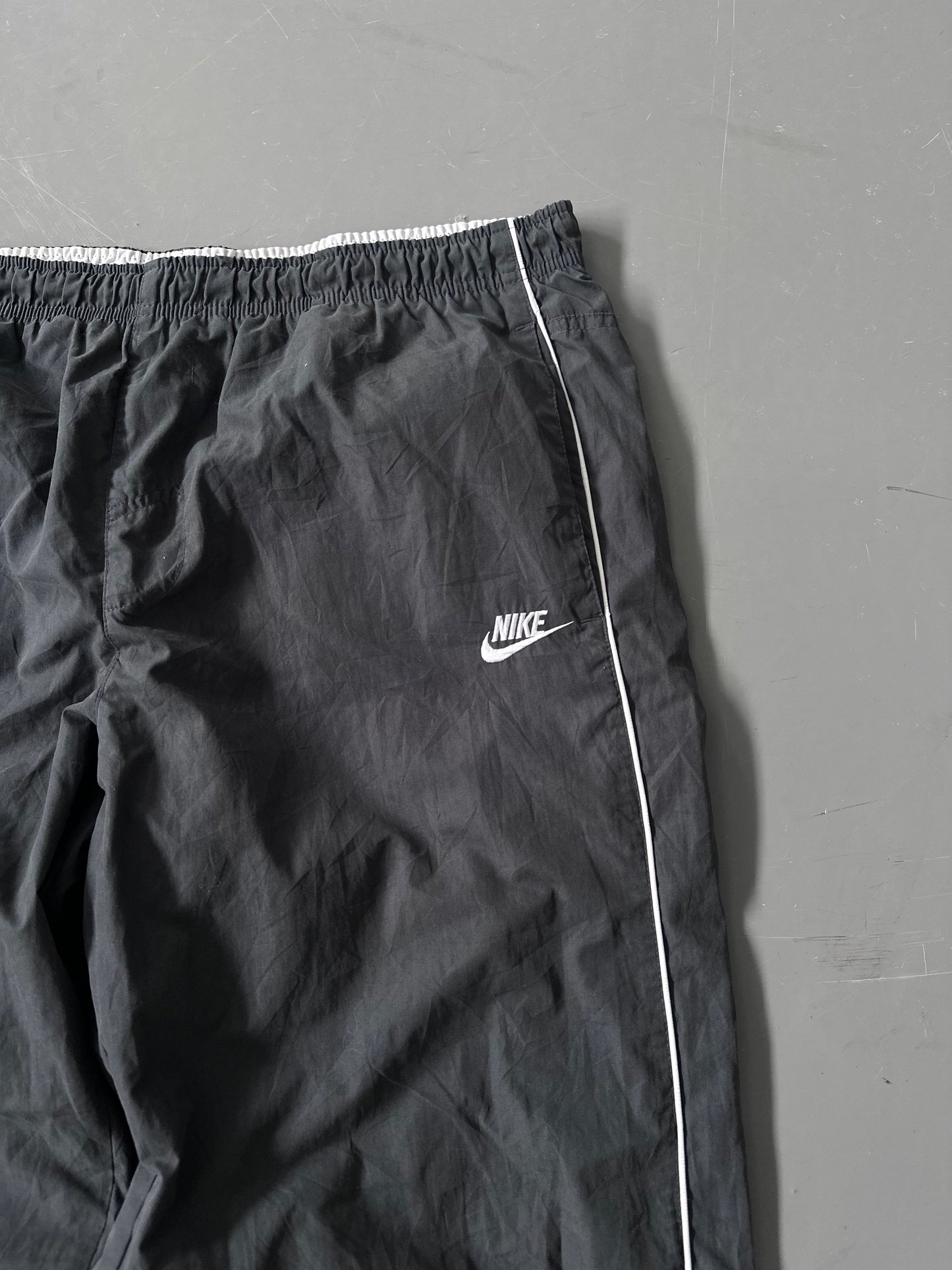 Nike Vintage Trackpants | XL