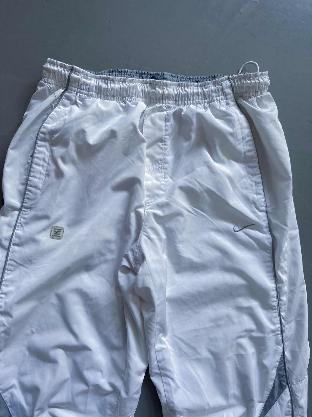 Nike Vintage *SHOX* Trackpants | M