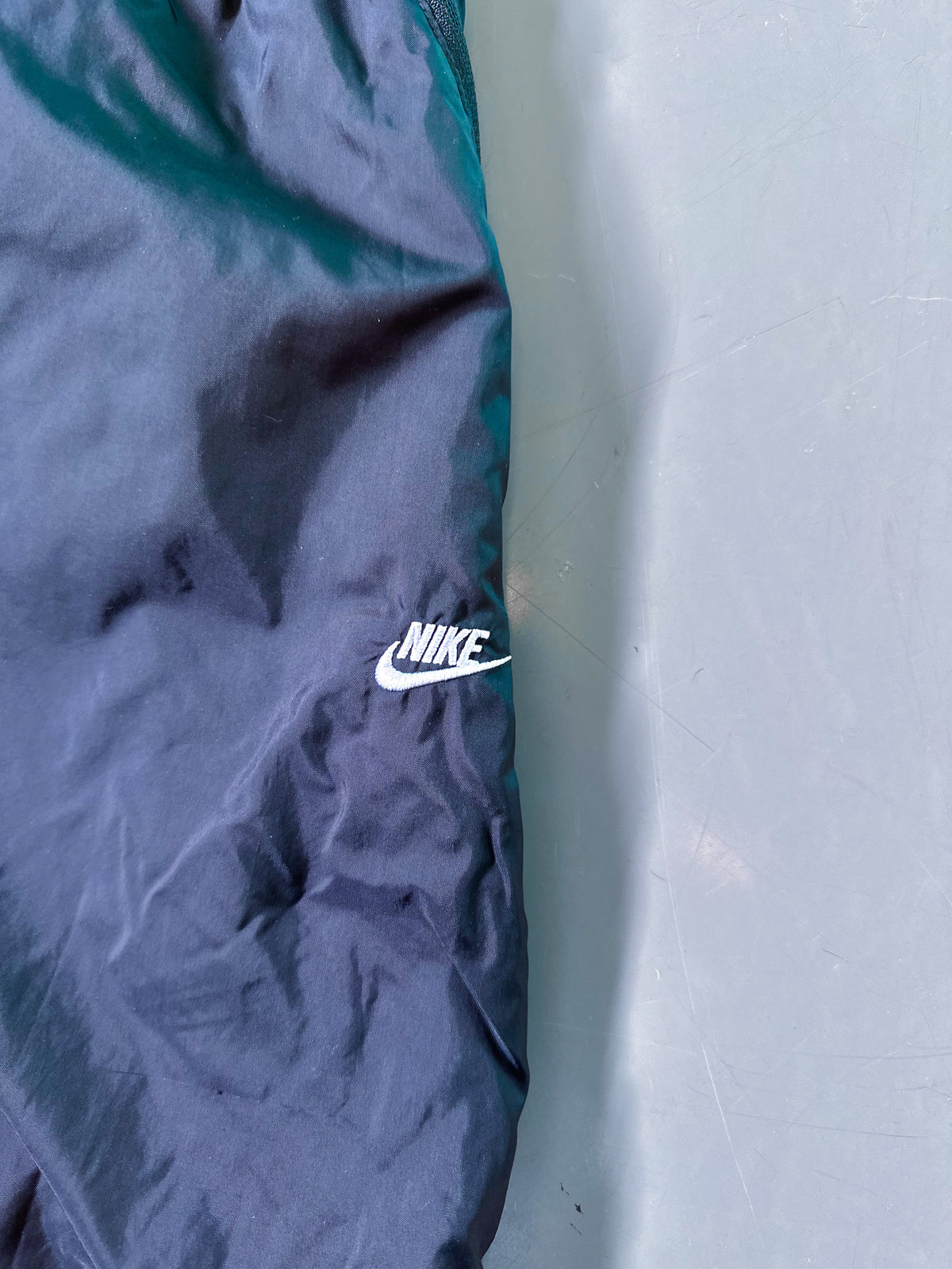 Nike Vintage Trackpants | L