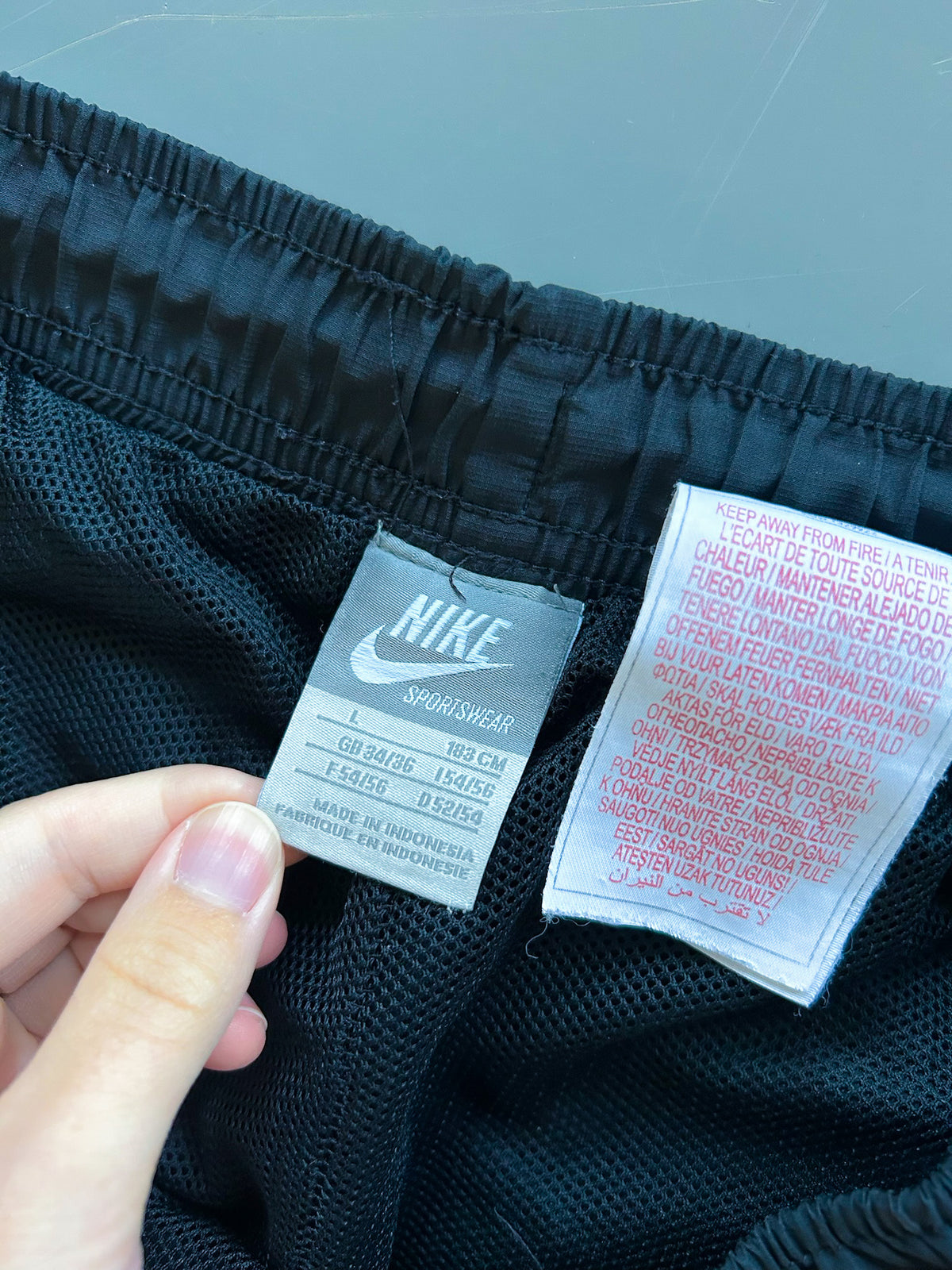 Nike Vintage Trackpants | L