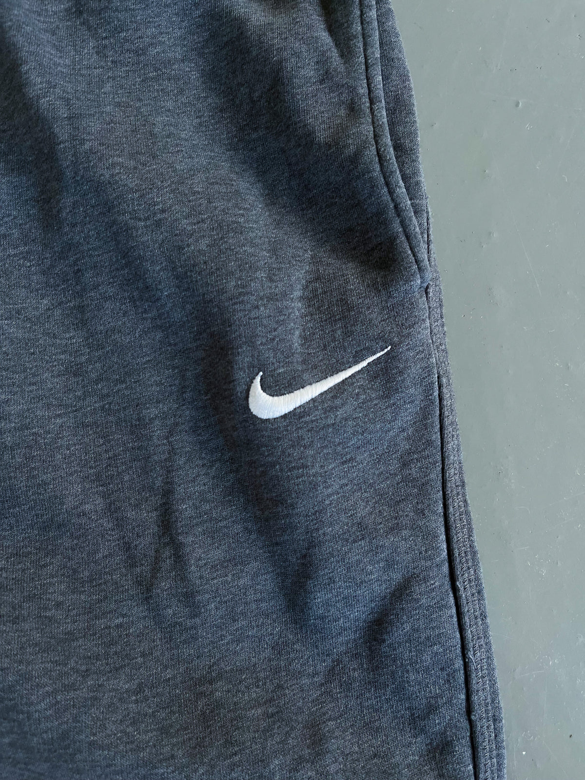 Nike Vintage Trackpants | L