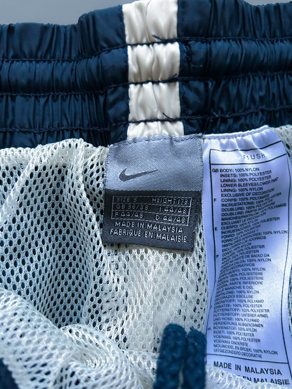 Nike Vintage Trackpants | M
