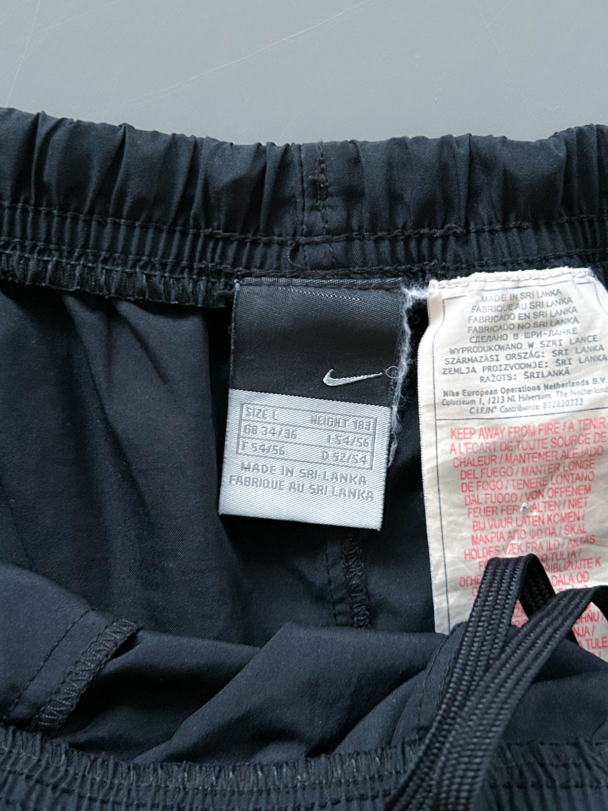 Nike Vintage Trackpants | L