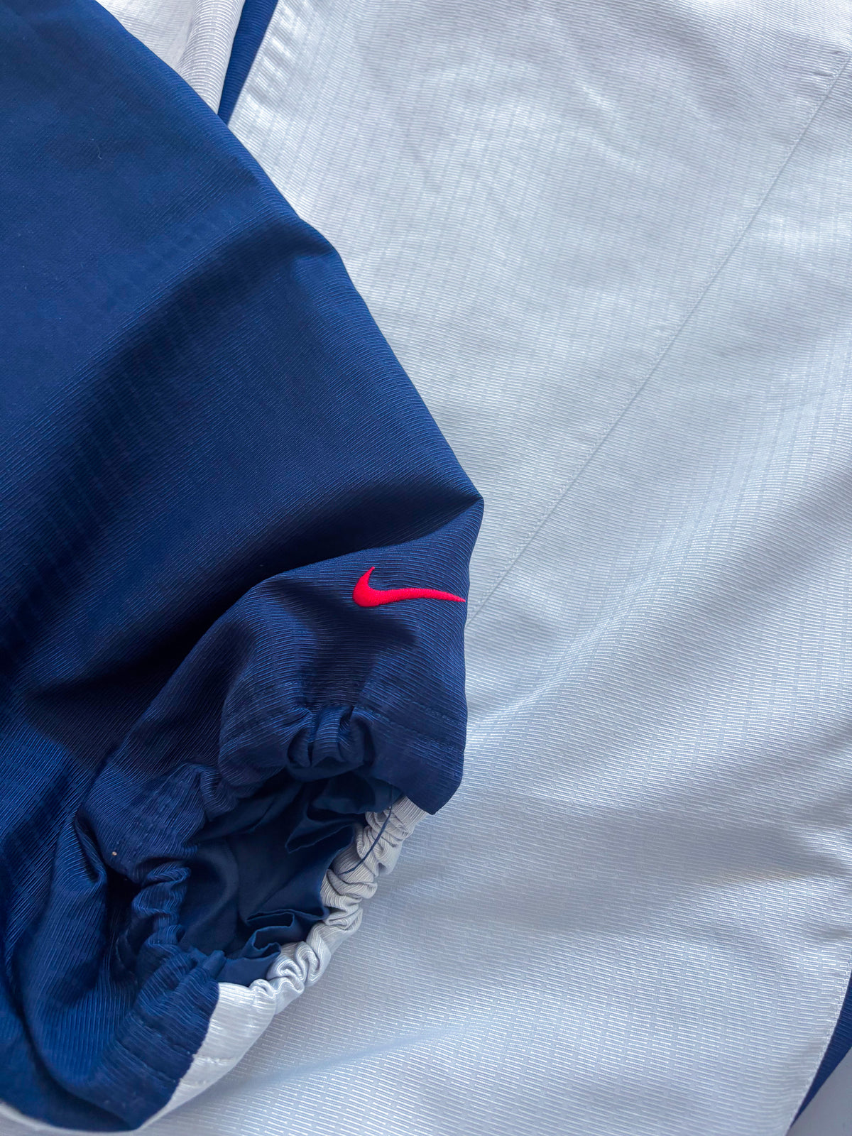 Nike Vintage *TN* Trackpants | L