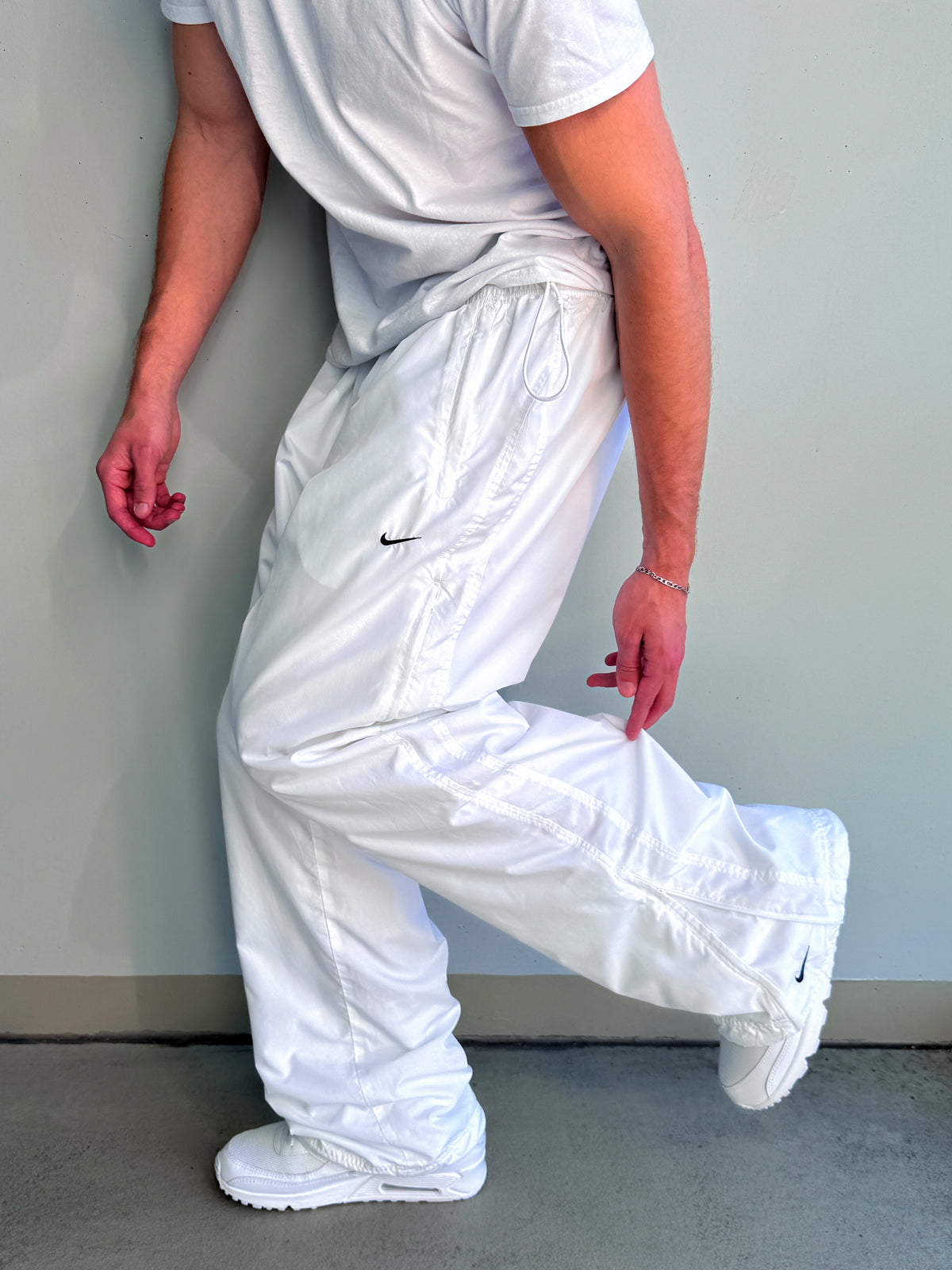 Nike Vintage *PREMIUM* Trackpants | M