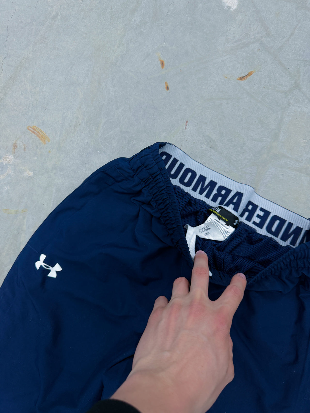 Under Armour Vintage Trackpants | M