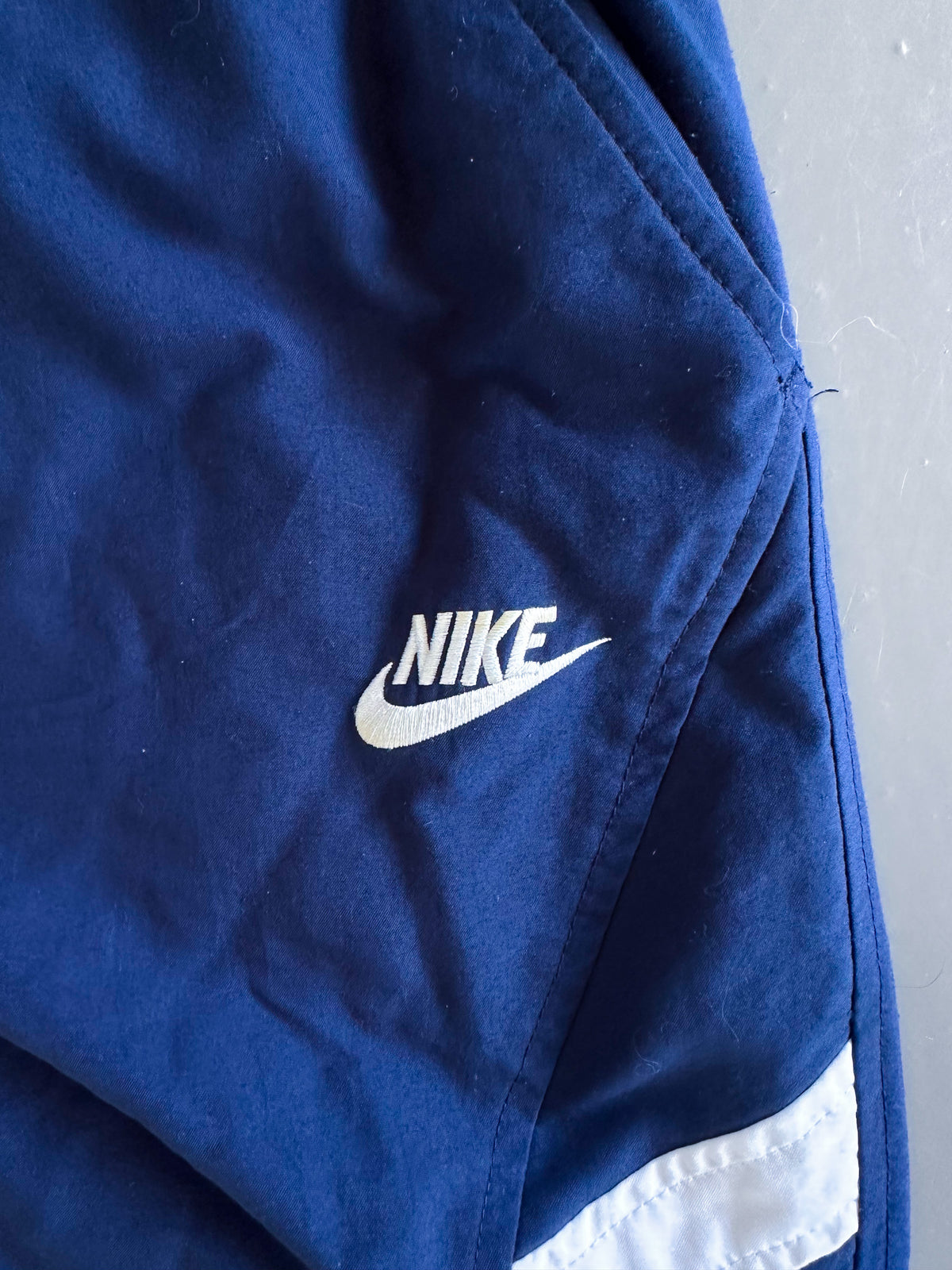 Nike Vintage Trackpants | L