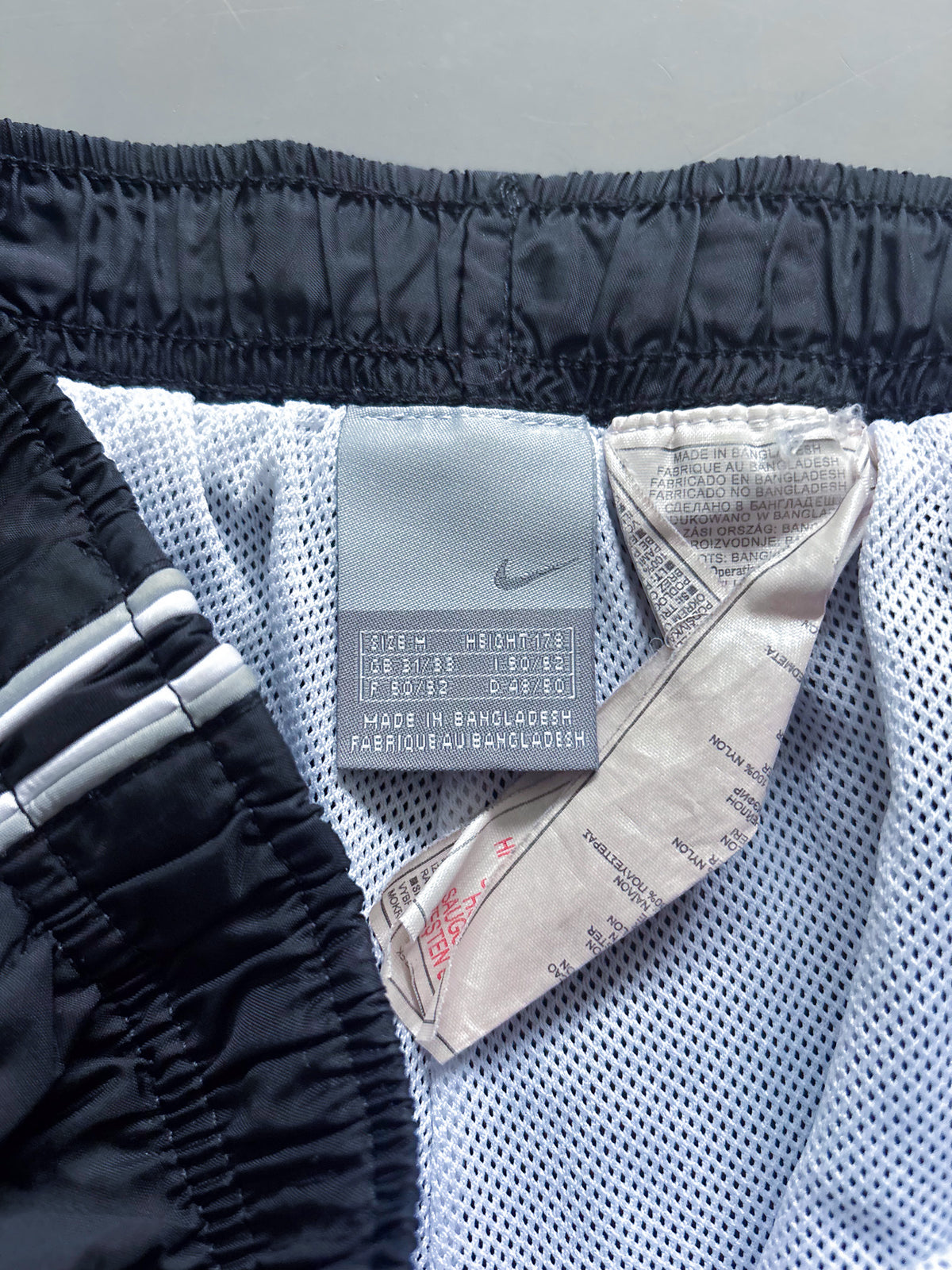 Nike Vintage *PREMIUM* Trackpants | M