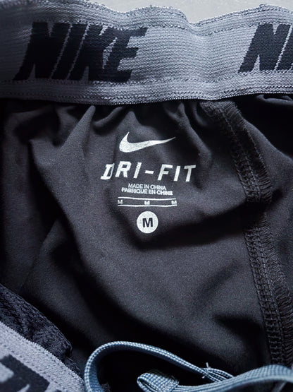 Nike Vintage *DEADSTOCK* Trackpants | M